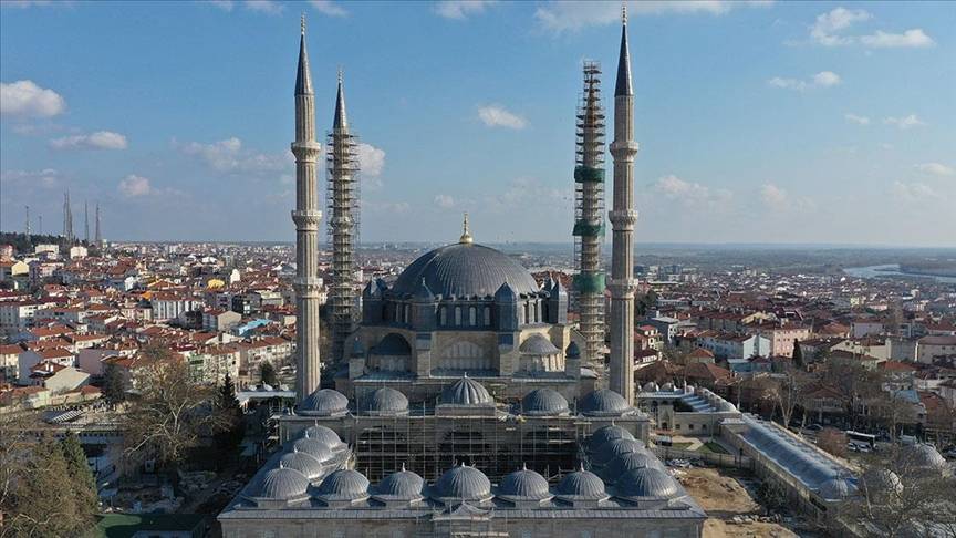 Mimar Sinan’ın ustalık eseri Selimiye Camii’nde tartışma: Kubbe süslemeleri silinecek mi? 12